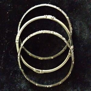 Lisa Sophia bangle bracelet set